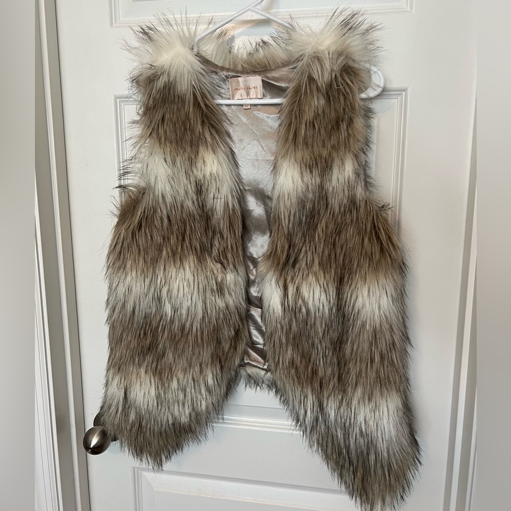 Faux fur vest